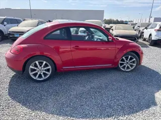 Volkswagen Escarabajo 2013 2.5L PZEV 2p Coupé 6V