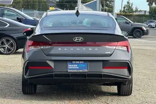 Hyundai ELANTRA Hybrid 2025 SEL Sport 4dr Sedan