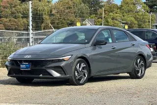 Hyundai ELANTRA Hybrid 2025 SEL Sport 4dr Sedan