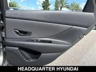 Hyundai ELANTRA 2026 SEL Sport 4dr Sedán