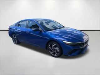 Hyundai ELANTRA 2025 SEL Sport 4dr Sedán