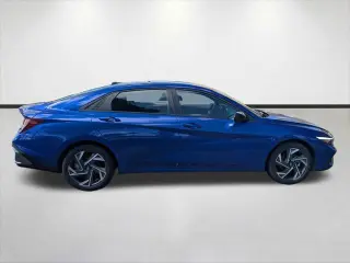 Hyundai ELANTRA 2025 SEL Sport 4dr Sedán