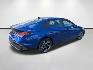 Hyundai ELANTRA 2025 SEL Sport 4dr Sedán
