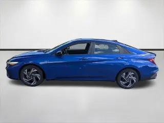 Hyundai ELANTRA 2025 SEL Sport 4dr Sedán