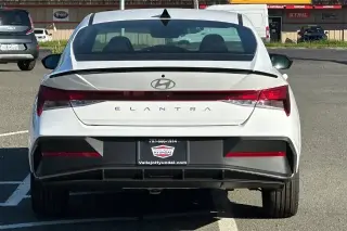 Hyundai ELANTRA 2026 SEL Sport 4dr Sedan