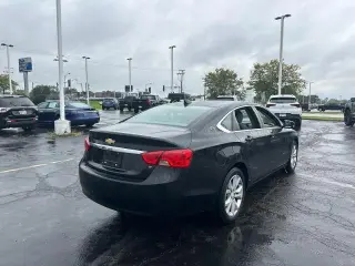 Chevrolet Impala 2018 LT 4dr Sedán