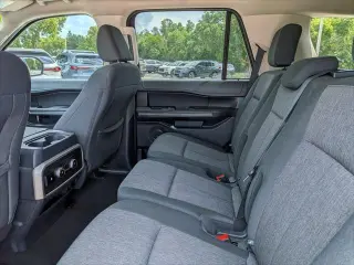 Ford Expedition 2024 4x2 XLT 4dr SUV