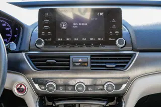 Honda Accord Hybrid 2018 Base 4dr Sedán