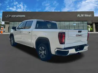 GMC Sierra 1500 2025 4x2 SLT 4p Puerta de Tripulación de 5.8 ft. SB