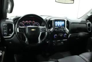 Chevrolet Silverado 1500 2019 4x4 LT 4 puertas Crew Cab 5.8 pies SB