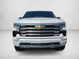 Chevrolet Silverado 1500 2022 4x4 High Country 4dr Crew Cab 5.8 ft. SB