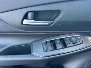 Nissan Sentra 2026 SR 4dr Sedán