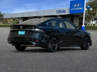 Nissan Sentra 2026 SR 4dr Sedán
