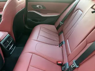 BMW Serie 3 2026 TRACCIÓN EN TODAS LAS RUEDAS 330i xDrive Sedán 4p.