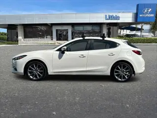 Mazda Mazda3 2018 Touring 4p Hatchback 6M