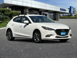 Mazda Mazda3 2018 Touring 4p Hatchback 6M