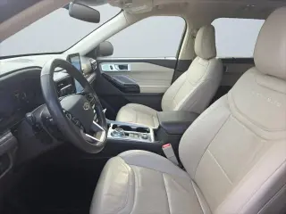 Ford Explorer 2021 AWD Platinum 4p SUV