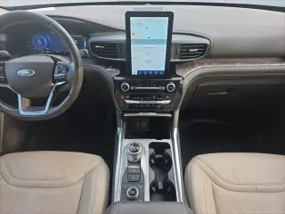 Ford Explorer 2021 AWD Platinum 4p SUV