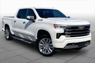 Chevrolet Silverado 1500 2023 4x4 High Country 4dr Crew Cab 5.8 ft. SB