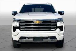 Chevrolet Silverado 1500 2023 4x4 High Country 4dr Crew Cab 5.8 ft. SB