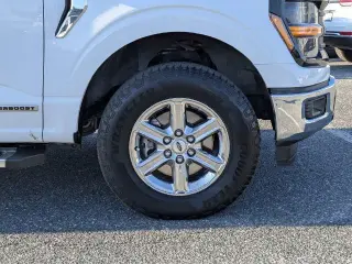 Ford F-150 2024 4x4 XLT 4p SuperCrew 5.5 ft. SB