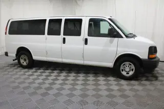 Chevrolet Express 2017 LS 3500 3dr Extended Passenger Van