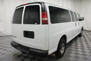 Chevrolet Express 2017 LS 3500 3dr Extended Passenger Van