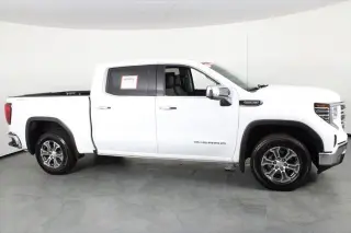 GMC Sierra 1500 2026 4x4 SLT 4dr Crew Cab 6.6 ft. SB