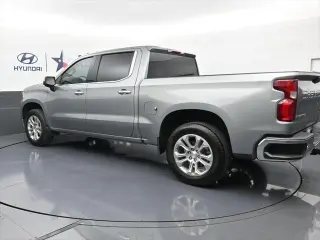 Chevrolet Silverado 1500 2024 4x2 LTZ 4p Cab de Tripulacion 6.0 ft. CB