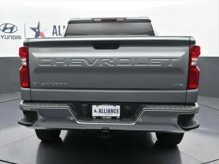 Chevrolet Silverado 1500 2024 4x2 LTZ 4p Cab de Tripulacion 6.0 ft. CB
