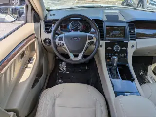 Ford Taurus 2015 Limited 4dr Sedan
