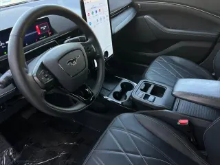 Ford Mustang Mach-E 2025 Select 4dr SUV