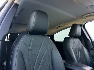 Ford Mustang Mach-E 2025 Select 4dr SUV