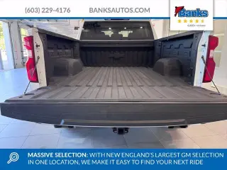 Chevrolet Silverado 1500 2023 4x4 RST 4p. Cabina de tripulación 5.8 ft. SB
