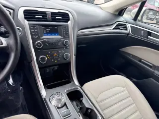 Ford Fusion Hybrid 2018 S 4dr Sedan