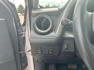 Toyota RAV4 2018 AWD XLE 4dr SUV