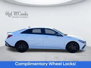 Hyundai ELANTRA 2026 SEL Sport 4dr Sedan
