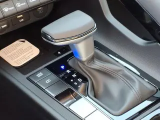 Hyundai ELANTRA 2026 SEL Sport Premium 4dr Sedan
