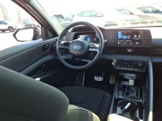 Hyundai ELANTRA 2026 SEL Sport Premium 4dr Sedan