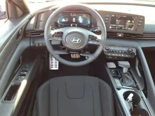 Hyundai ELANTRA 2026 SEL Sport Premium 4dr Sedan
