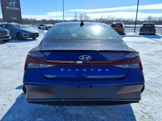 Hyundai ELANTRA 2026 SEL Sport Premium 4p Sedan