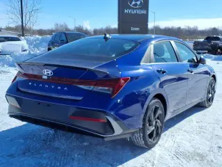 Hyundai ELANTRA 2026 SEL Sport Premium 4p Sedan