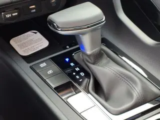 Hyundai ELANTRA 2026 SEL Sport Premium 4dr Sedán
