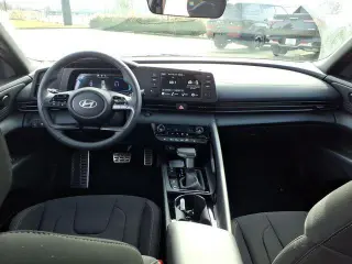 Hyundai ELANTRA 2026 SEL Sport Premium 4dr Sedán