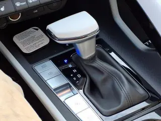 Hyundai ELANTRA 2026 Limited 4dr Sedán
