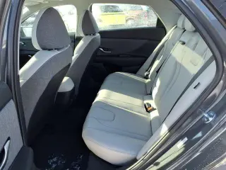 Hyundai ELANTRA 2026 Limited 4dr Sedán