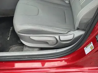 Hyundai ELANTRA Hybrid 2025 SEL Sport 4p Sedan