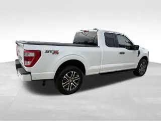 Ford F-150 2023 4x4 XL 4dr SuperCab 6.5 ft. SB