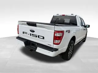 Ford F-150 2023 4x4 XL 4dr SuperCab 6.5 ft. SB