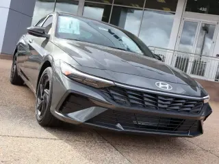 Hyundai ELANTRA 2026 SEL Sport 4dr Sedan
